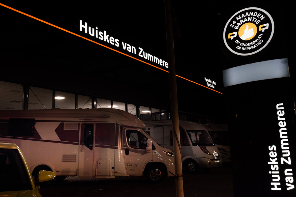 Reclame-uitingen bij CarProf Huiskes van Zummeren